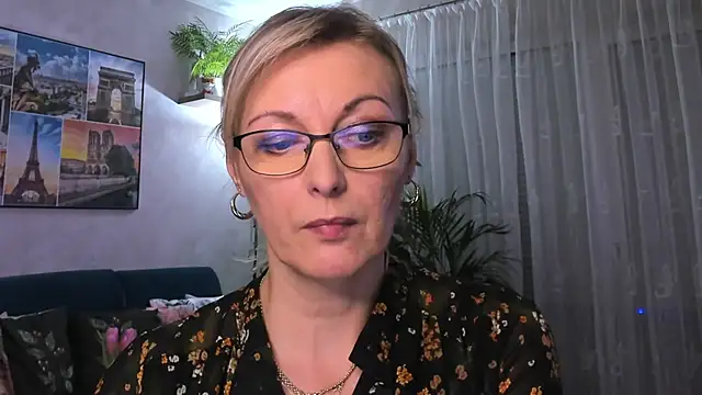 vanessa chat online show from 01-29-25, 05:45