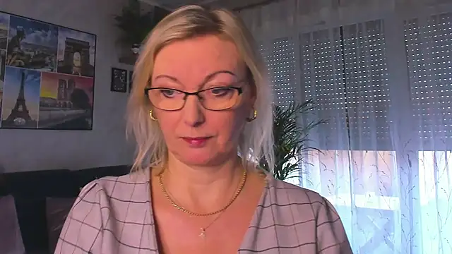 vanessa chat online show from 01-18-26, 02:21