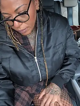 DarkDea online show from 11-11-25, 12:27