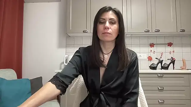 HotyWinter online show from 11-10-25, 03:27