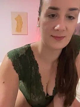 EllaMae online show from 02-26-25, 05:50