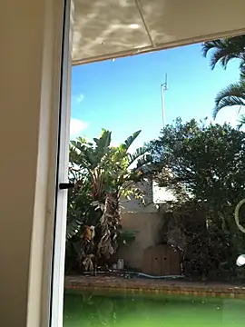 Snapshot of LuciousLips96 chatting on 01-27-25, 06:30 LuciousLips96 online show from 01-27-25, 06:30