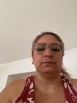 Snapshot of x_elena_x chatting on 01-30-25, 09:36 x elena x online show from 01-30-25, 09:36