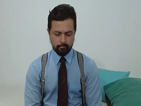 Snapshot of TRIISTAN_KING10 chatting on 12-10-24, 03:22 TRIISTAN KING10 online show from 12-10-24, 03:22