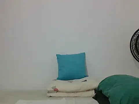 Snapshot of TRIISTAN_KING10 chatting on 12-12-24, 01:28 TRIISTAN KING10 online show from 12-12-24, 01:28