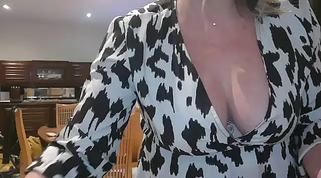 lilie69 online show from 02-08-25, 09:04