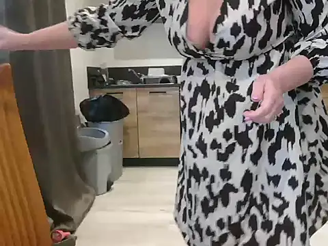 lilie69 online show from 02-22-25, 12:29