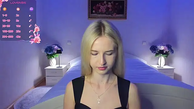 Snapshot of AnnaCarrera chatting on 05-12-26, 08:17 AnnaCarrera online show from 05-12-26, 08:17