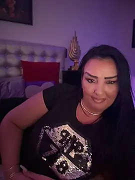 Snapshot of TiffanyRoxx chatting on 03-02-26, 06:15 TiffanyRoxx online show from 03-02-26, 06:15