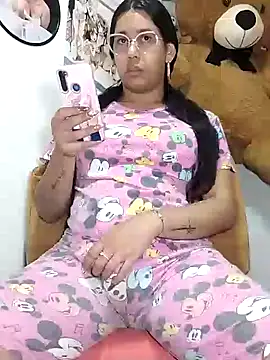 Snapshot of GoddessAlix chatting on 02-16-25, 03:38 GoddessAlix online show from 02-16-25, 03:38