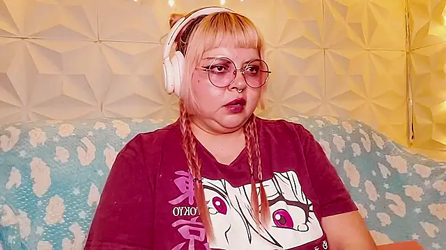 Satyn doll online show from 05-15-26, 11:45