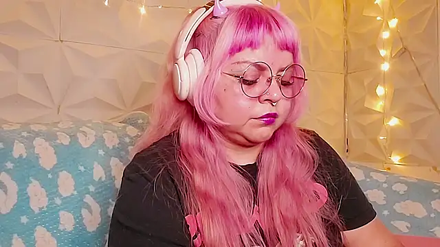 Satyn doll online show from 05-24-26, 10:26