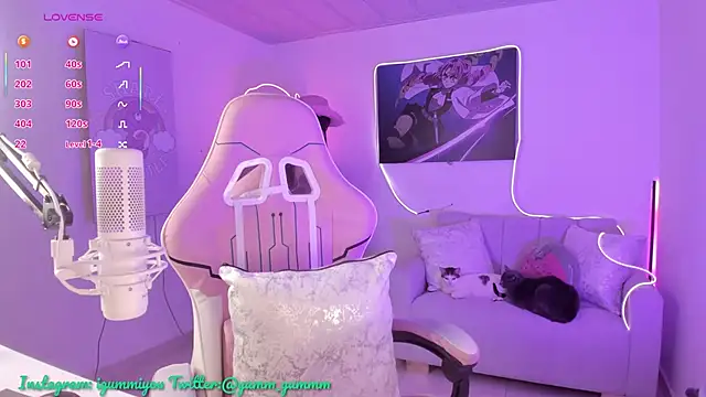 cute catlyn online show from 11-19-25, 02:17