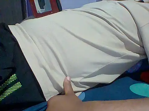 Snapshot of indianguy21 chatting on 05-24-26, 04:12 indianguy21 online show from 05-24-26, 04:12