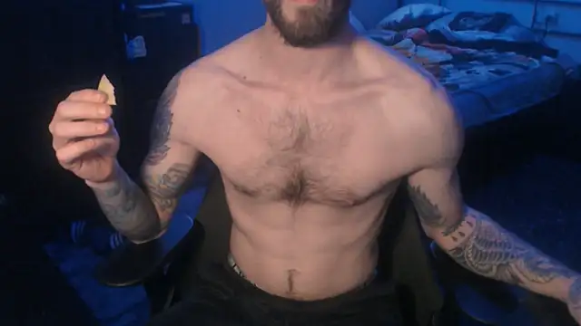 SexxxyLouis online show from 03-18-25, 06:37