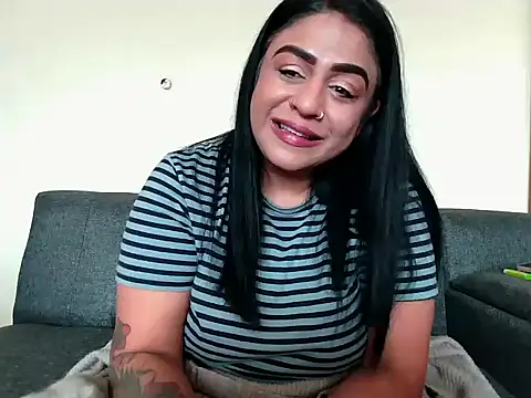indianishkq7 online show from 07-10-26, 12:30