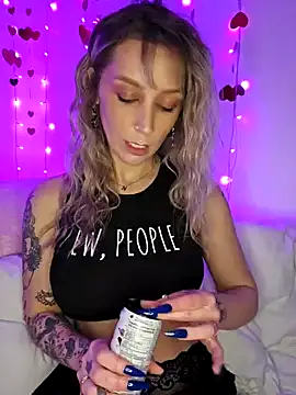 LilyOrion online show from 02-09-25, 03:00