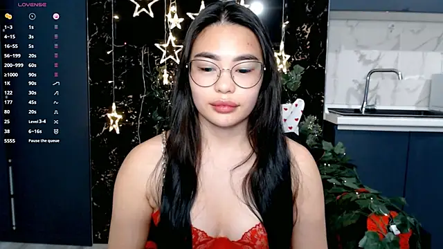 Snapshot of kwana_colada chatting on 07-17-26, 04:34 kwana colada online show from 07-17-26, 04:34