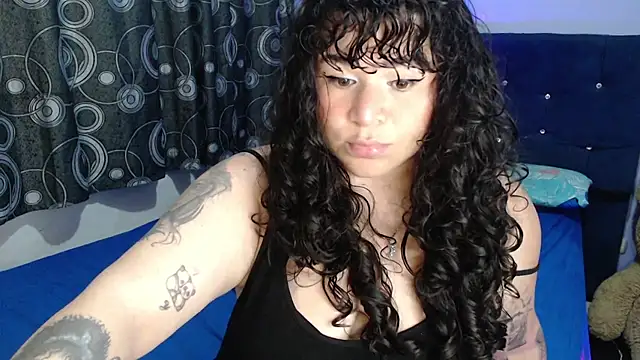 Snapshot of ANGELIQUE_KLANE chatting on 07-11-26, 08:44 ANGELIQUE KLANE online show from 07-11-26, 08:44