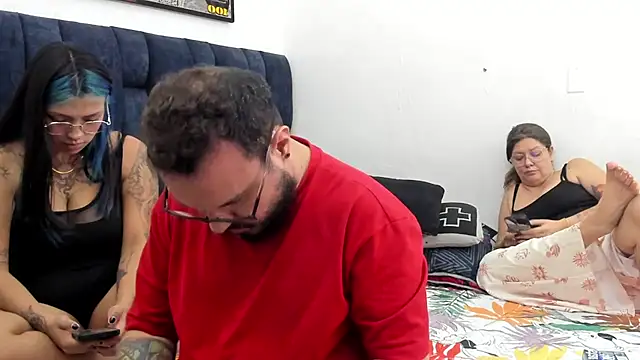 sgmr online show from 10-25-25, 02:35