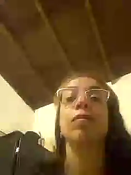 Snapshot of mari657 chatting on 02-25-25, 09:02 mari657 online show from 02-25-25, 09:02