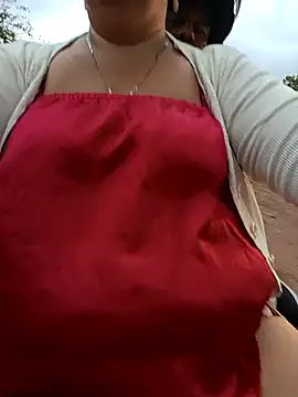 Snapshot of Brenda_Berck_ chatting on 01-05-26, 10:24 Brenda Berck online show from 01-05-26, 10:24