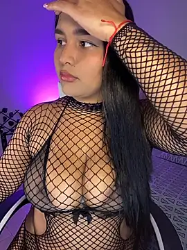 Fancyxlove online show from 10-02-25, 01:51