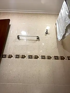 Fancyxlove online show from 11-18-25, 12:42