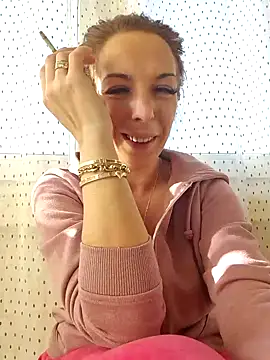 Almmaxxxx online show from 01-08-25, 08:27