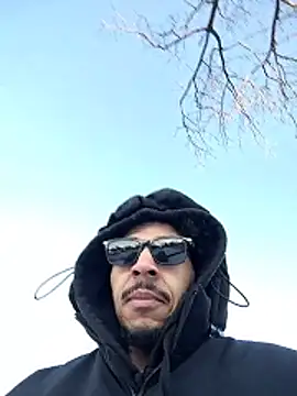 bigdickjojo69 online show from 02-06-26, 10:46