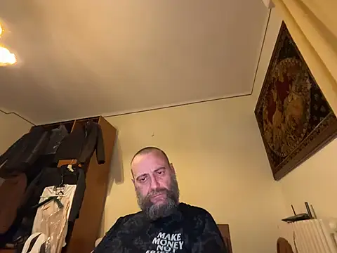 Snapshot of SsdobermannsS chatting on 06-02-26, 10:12 SsdobermannsS online show from 06-02-26, 10:12