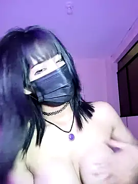 Snapshot of Latin_summer chatting on 12-11-24, 02:30 Latin summer online show from 12-11-24, 02:30