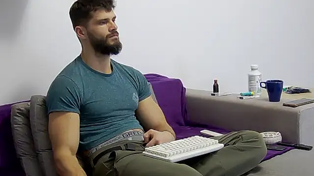 MauroTwin online show from 01-11-25, 02:58