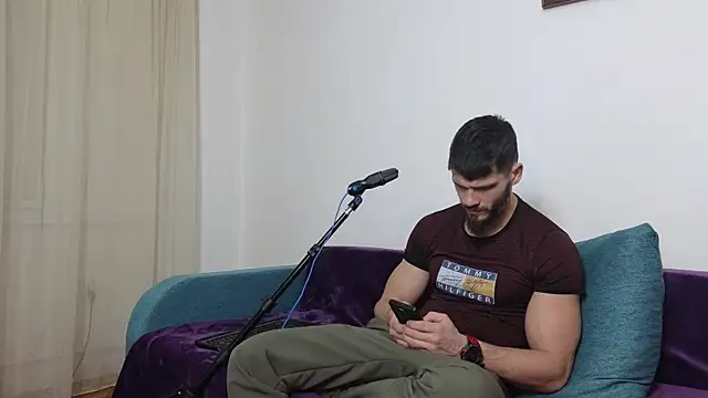 MauroTwin online show from 02-19-25, 07:48