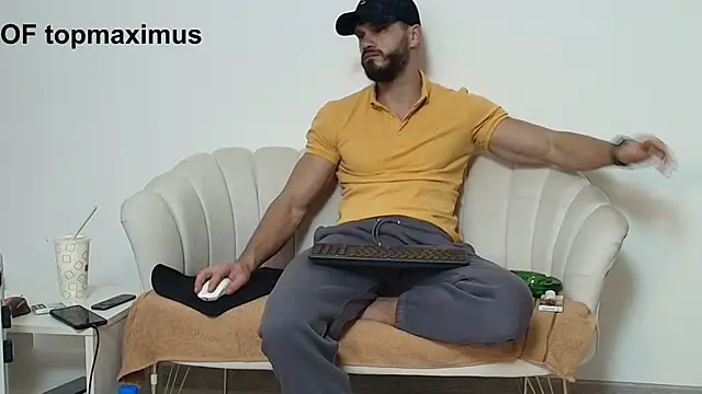 MauroTwin online show from 11-20-25, 06:18