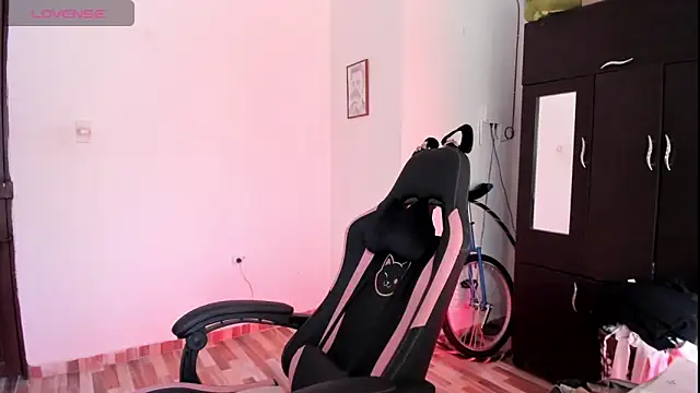 adrena 10 online show from 03-28-26, 08:19