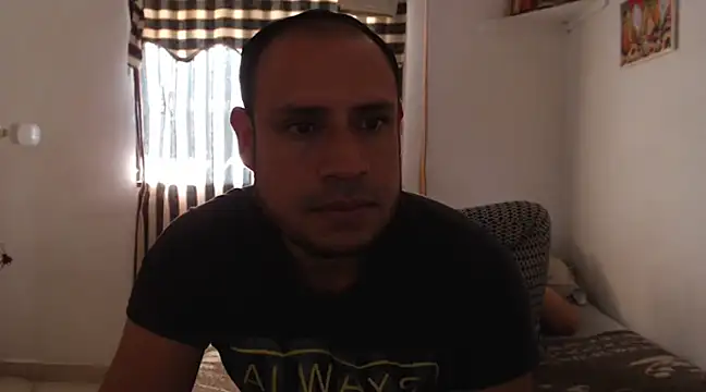 Snapshot of seduction_xxx chatting on 02-04-25, 01:27 seduction xxx online show from 02-04-25, 01:27