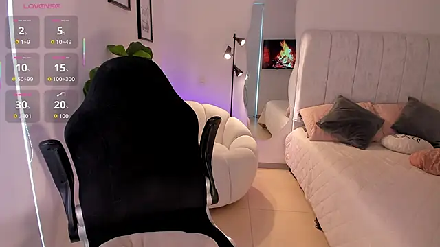 AmyWood online show from 03-23-26, 10:03