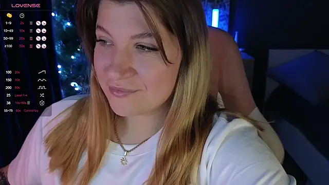 Snapshot of Fairy__Sofia chatting on 12-19-24, 08:13 Fairy Sofia online show from 12-19-24, 08:13