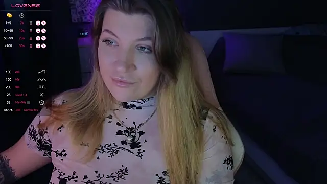 Snapshot of Fairy__Sofia chatting on 01-15-25, 08:20 Fairy Sofia online show from 01-15-25, 08:20