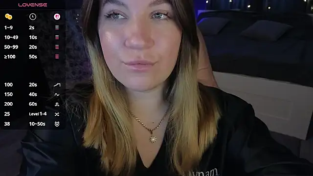 Snapshot of Fairy__Sofia chatting on 02-24-25, 08:27 Fairy Sofia online show from 02-24-25, 08:27