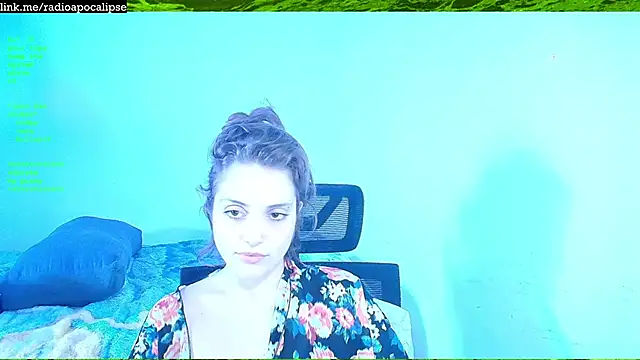 Snapshot of mskuddo chatting on 10-29-25, 04:31 mskuddo online show from 10-29-25, 04:31