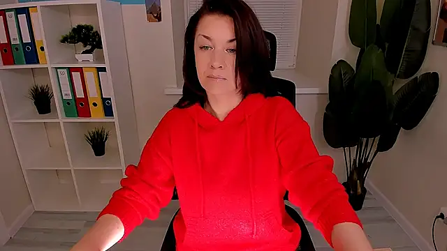 Snapshot of AnaMills chatting on 11-29-25, 03:04 AnaMills online show from 11-29-25, 03:04