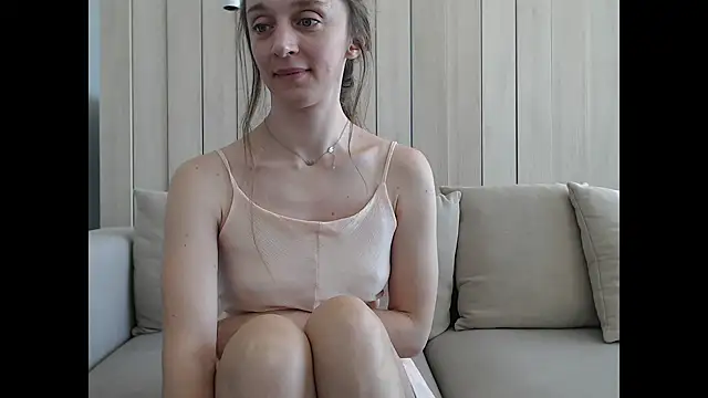 ShySchoolGirl online show from 03-20-25, 02:10