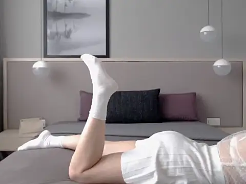 ShySchoolGirl online show from 10-10-25, 10:47