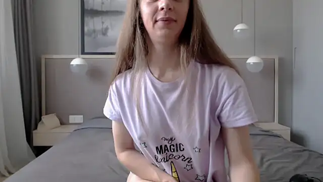 ShySchoolGirl online show from 11-02-25, 12:29