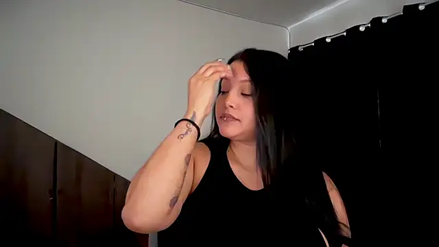 MarcellaGriffin online show from 10-27-25, 06:56