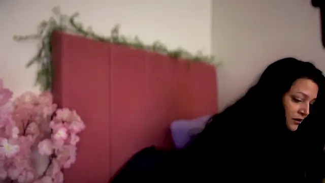 Snapshot of MarcellaGriffin chatting on 02-17-26, 03:25 MarcellaGriffin online show from 02-17-26, 03:25