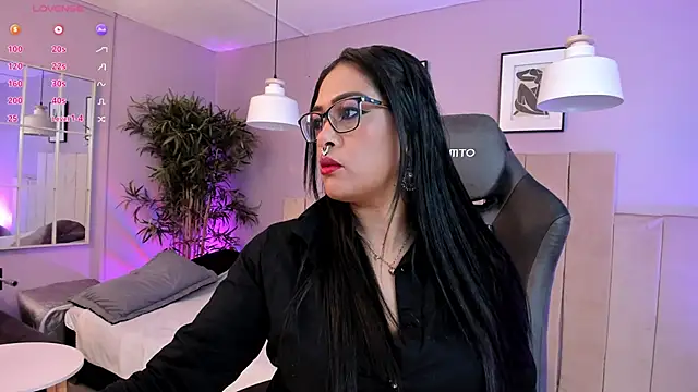 Inndrahot online show from 12-03-24, 03:09