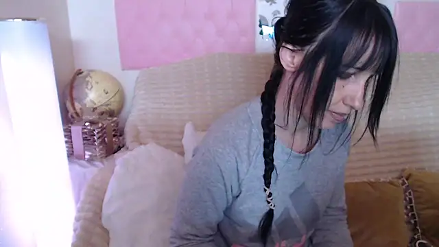 -carla- online show from 05-19-26, 05:58